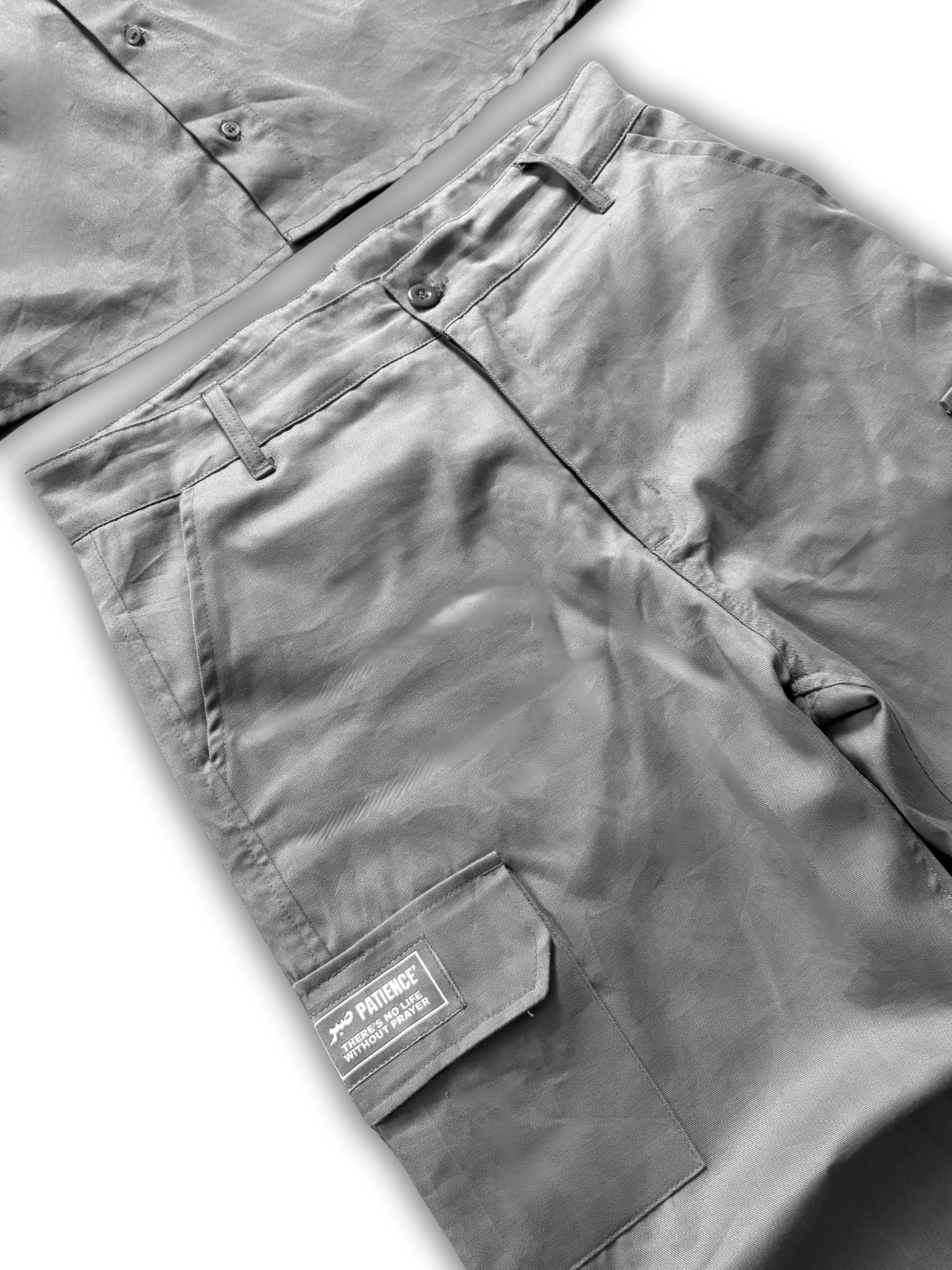 GRAY PRAYER CARGO SET